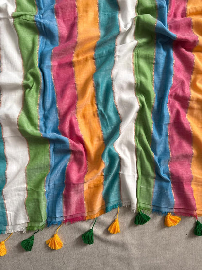 Classic White Multi Clr Mulmul Cotton Saree Comfortable Daily Collection