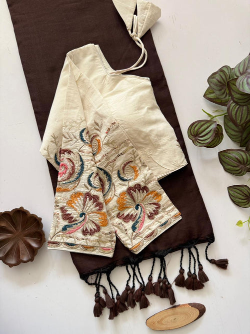 Stylish Brown Handloom Cotton Saree With Ready Made Blouse